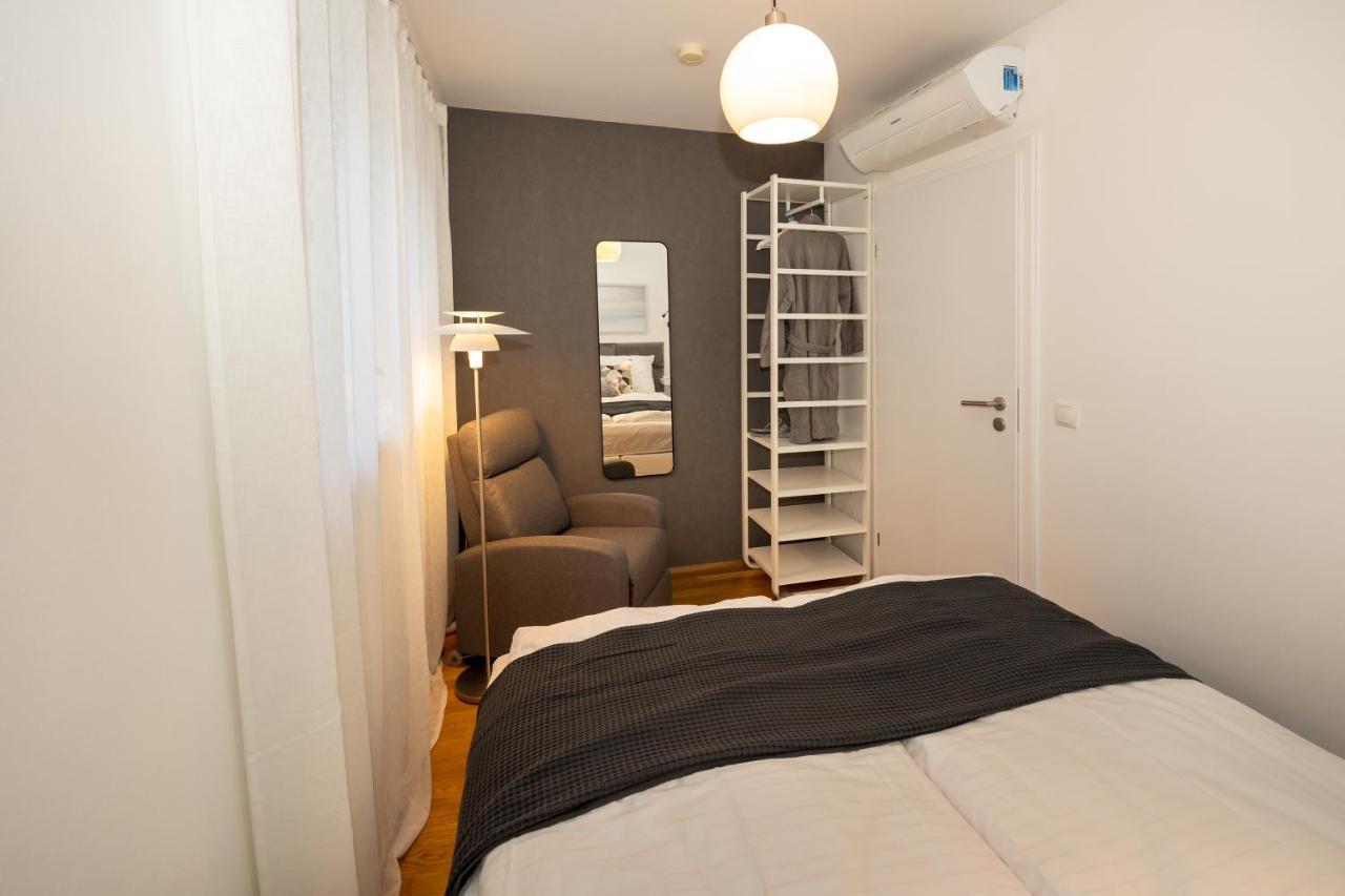 Rooftop Cozy Apartment Near Innerstadt With Ac Vienne Extérieur photo